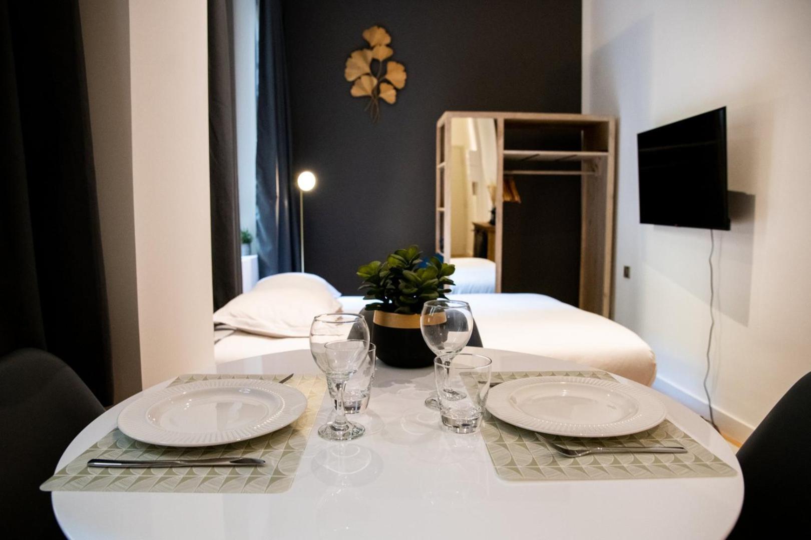 Le St Germain - Petillant Studio Decore Avec Gout En Centre-Ville リヨン エクステリア 写真